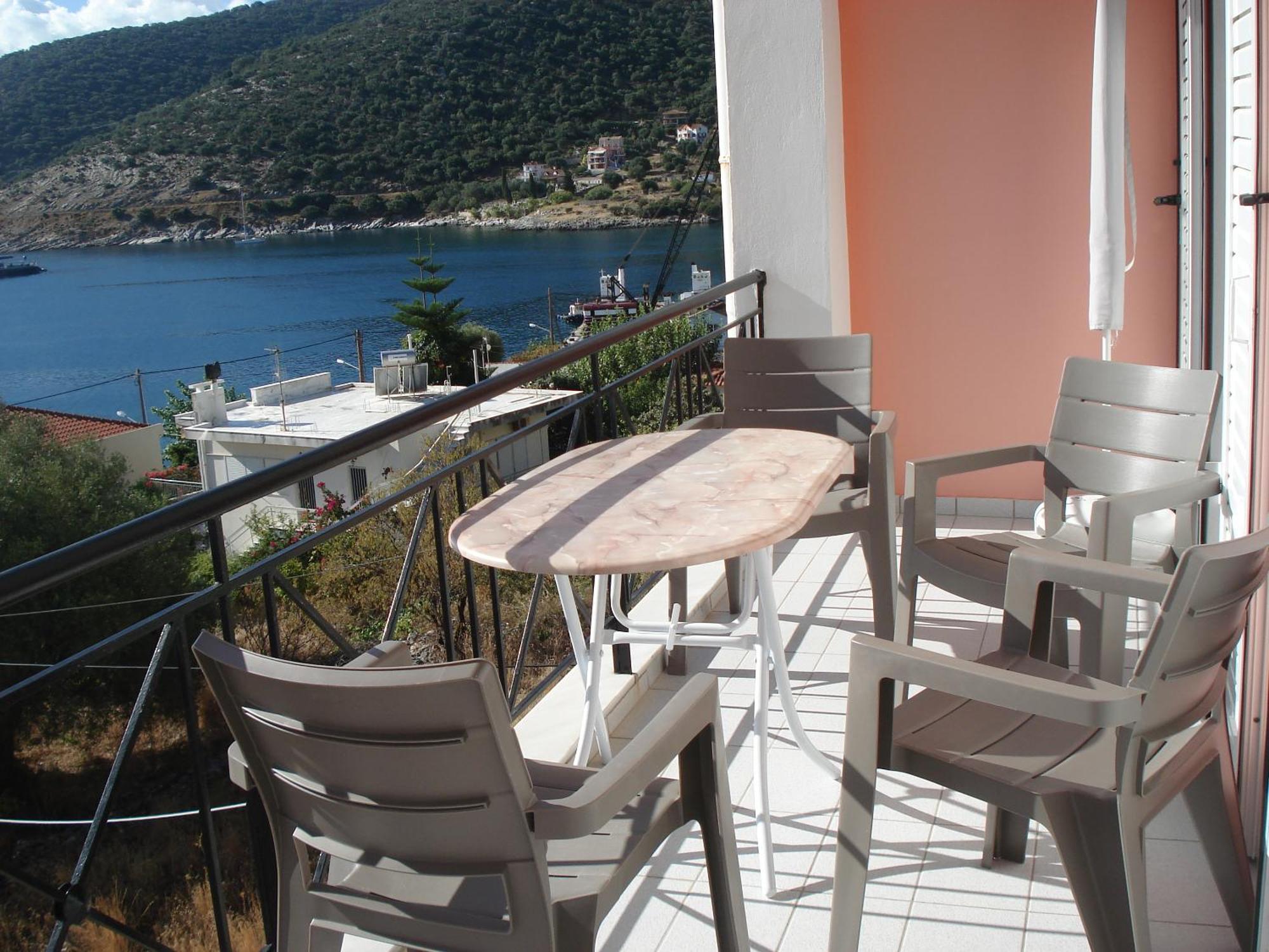 Mema'S Apartment Agia Efimia Rom bilde