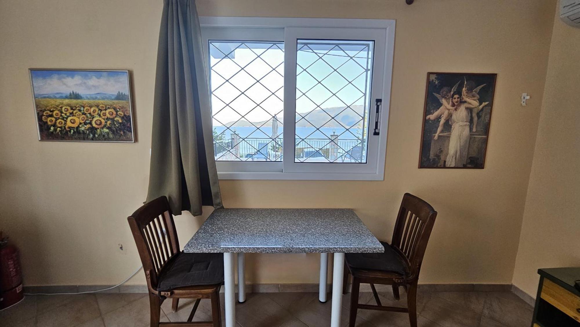 Mema'S Apartment Agia Efimia Rom bilde