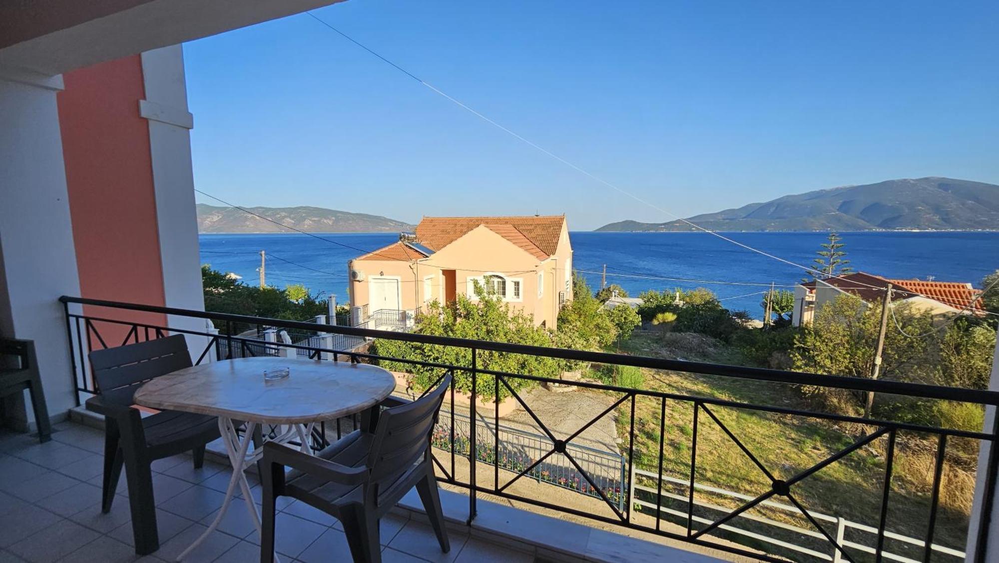 Mema'S Apartment Agia Efimia Rom bilde